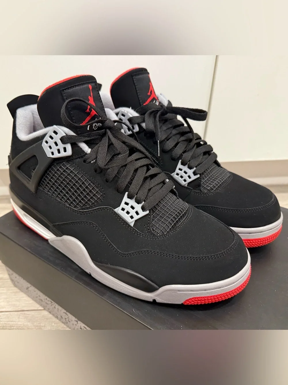 2019 Jordan 4 Retro OG Bred 308497-060 Black Fire Red White Cement Grey White 12